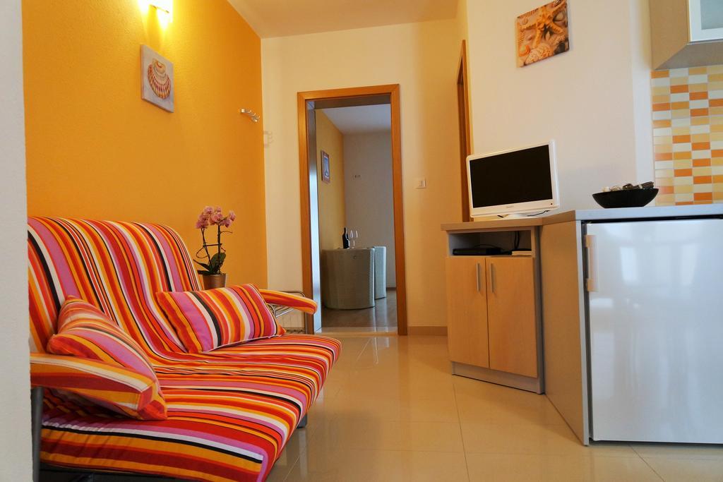 Apartments Harmonija Baška Voda Exterior foto